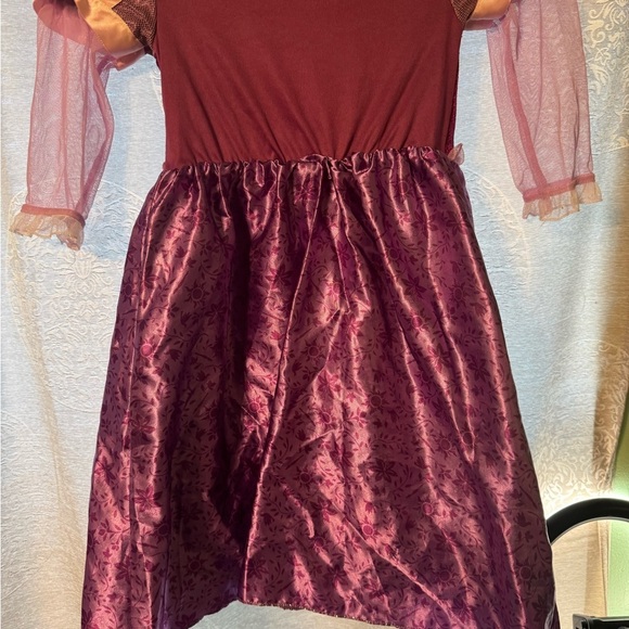 Disney Store Rapunzel Dress/Costume Size 4 - Picture 7 of 10